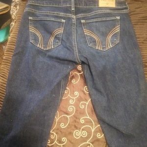 Hollister womens sz 27 "knee knockers"